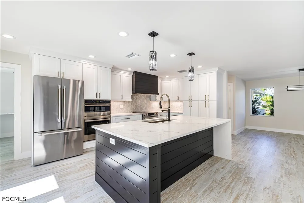SE 21st Avenue Cape Coral, FL 33904