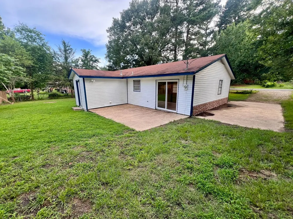 520 NW B STREET Antlers, OK 74523