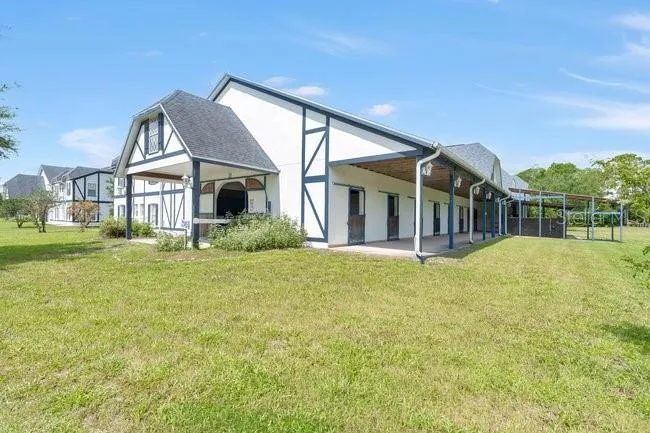 2121 DRESSAGE COVE Chuluota, FL 32766
