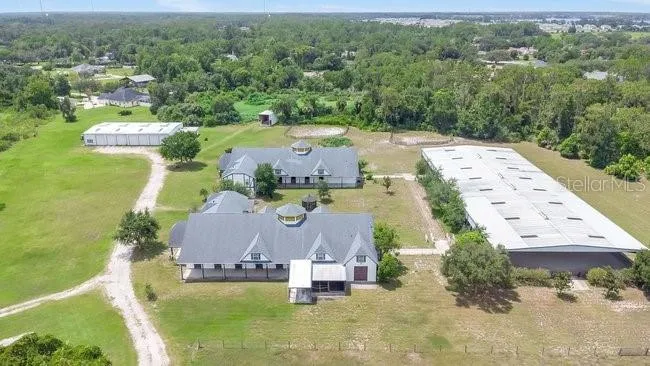 2121 DRESSAGE COVE Chuluota, FL 32766