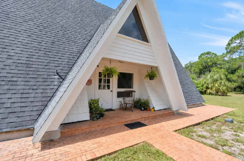 2121 DRESSAGE COVE Chuluota, FL 32766
