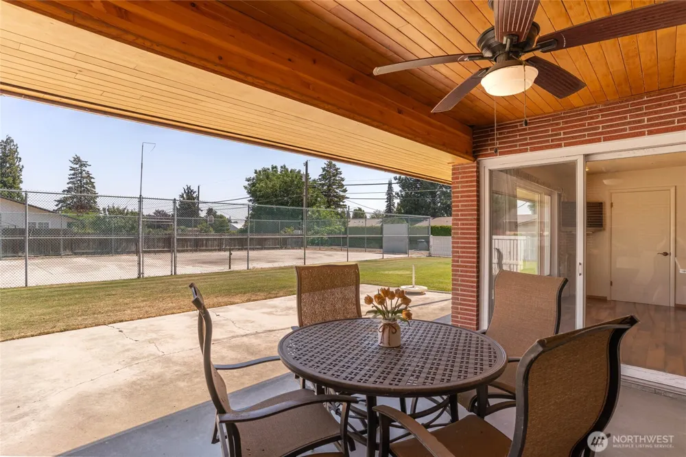 742 SW I STREET SW Quincy, WA 98848
