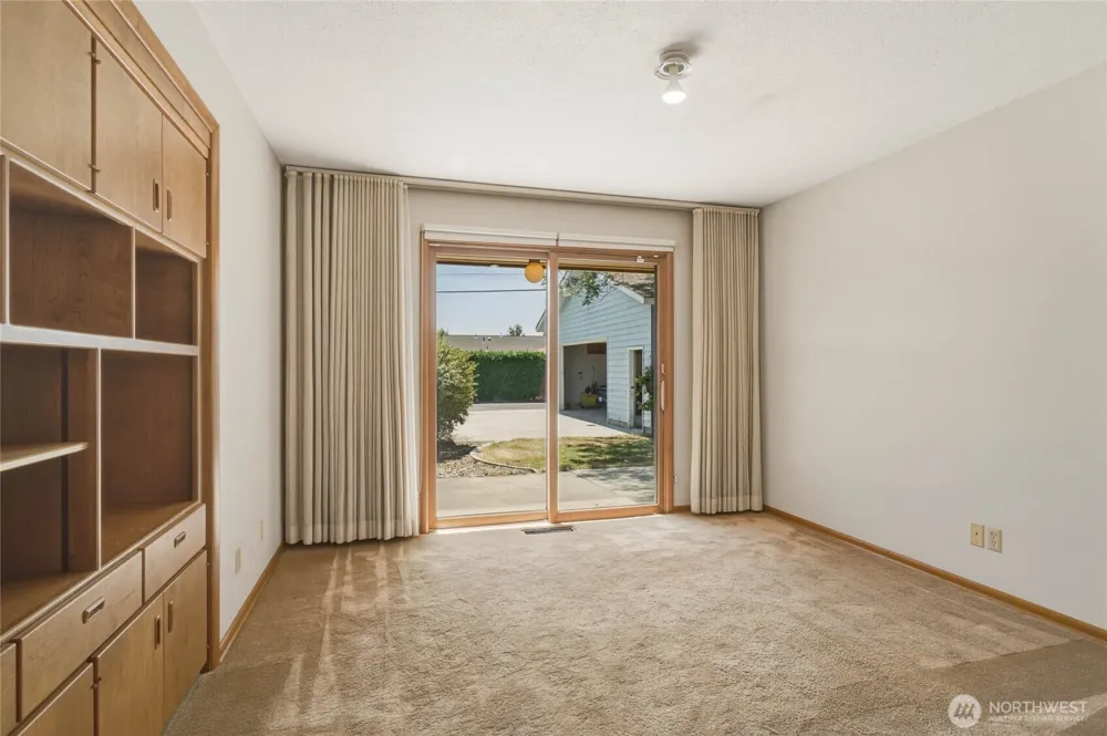 742 SW I STREET SW Quincy, WA 98848