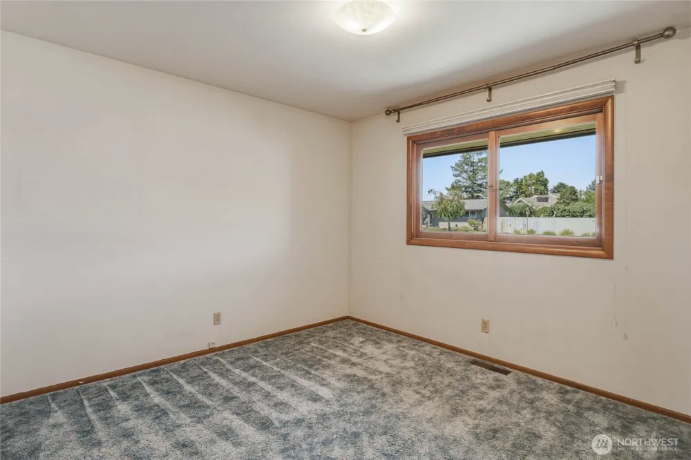 742 SW I STREET SW Quincy, WA 98848