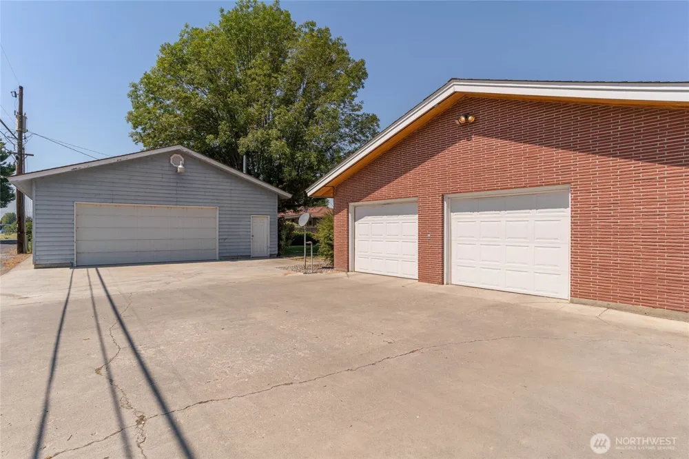 742 SW I STREET SW Quincy, WA 98848
