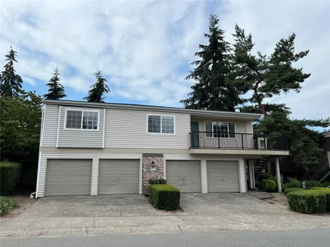 14309 NE 7th Place #1