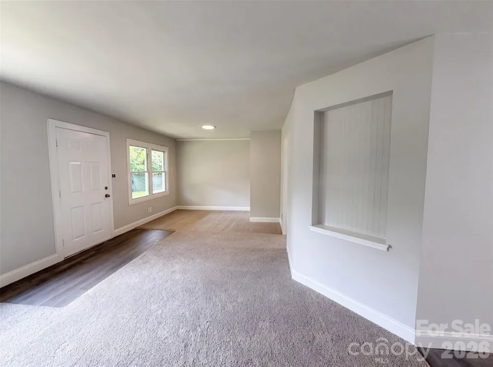 704 Morningside Drive Mount Holly, NC 28120