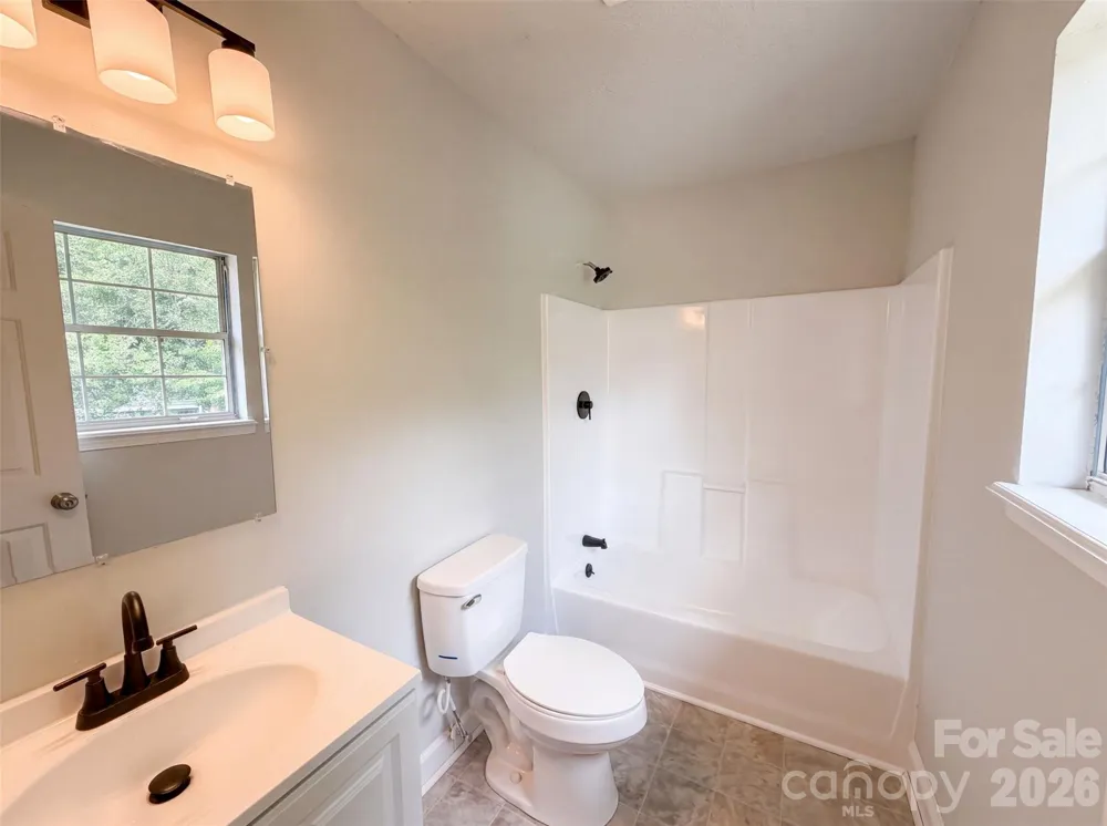 704 Morningside Drive Mount Holly, NC 28120