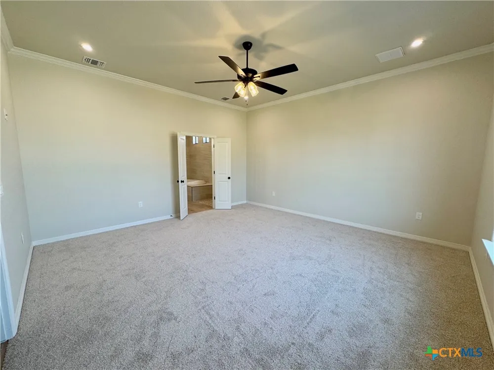 2004 Yarrow Road Temple, TX 76502