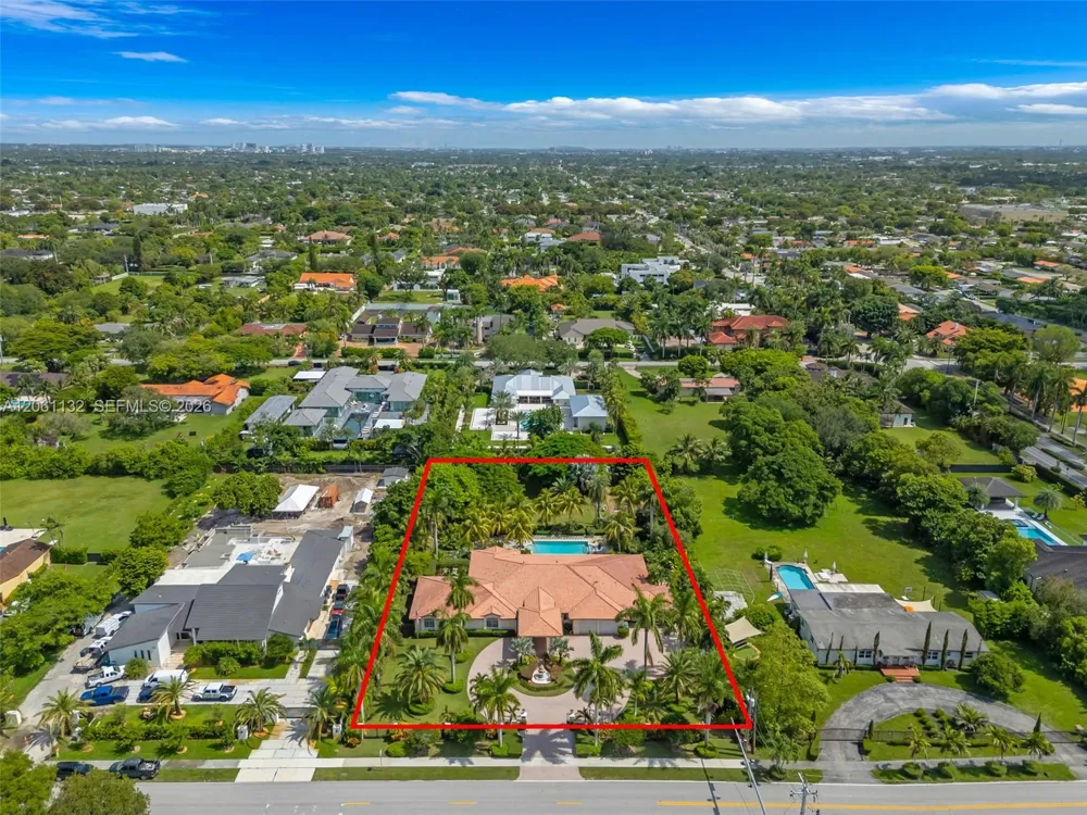 9735 SW 64th St Miami, FL 33173