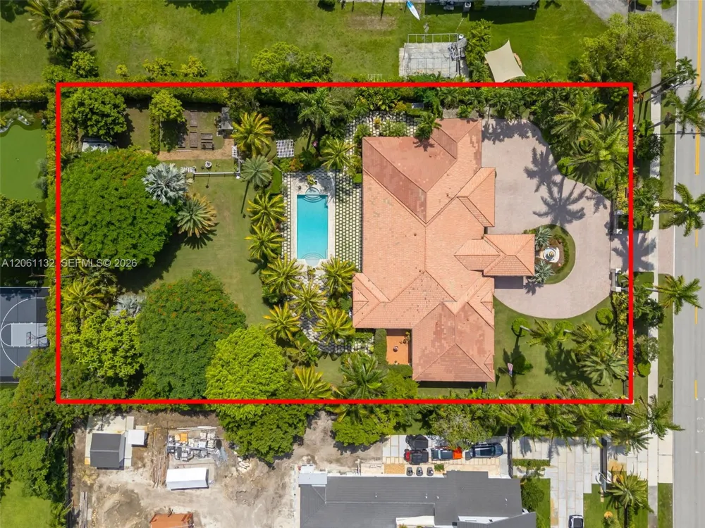 9735 SW 64th St Miami, FL 33173