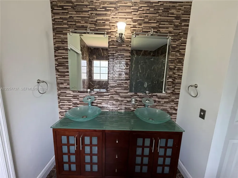 14101 SW 162nd St Miami, FL 33177