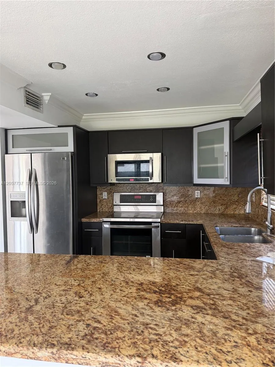 14101 SW 162nd St Miami, FL 33177