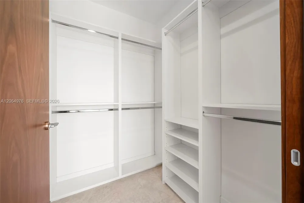 701 Valencia Ave #404 Coral Gables, FL 33134