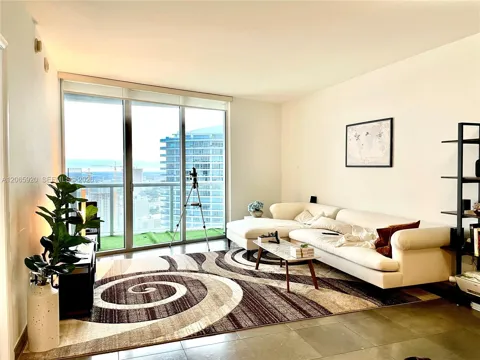 465 BRICKELL AVENUE #4906