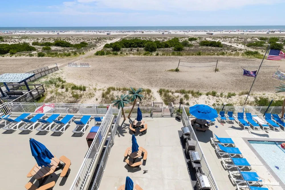 427 E Miami Avenue Wildwood Crest, NJ 08260