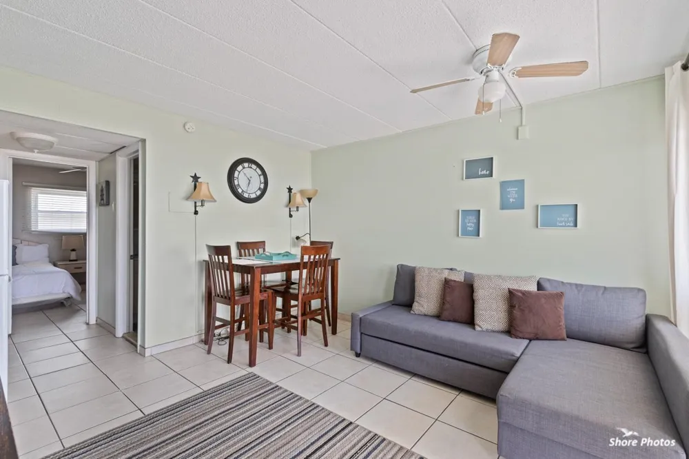 427 E Miami Avenue Wildwood Crest, NJ 08260