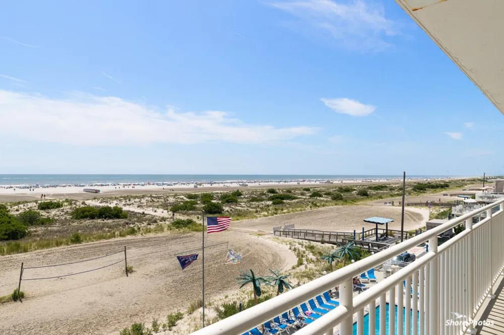 427 E Miami Avenue Wildwood Crest, NJ 08260