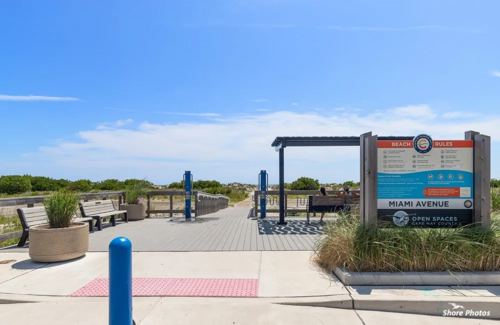 427 E Miami Avenue Wildwood Crest, NJ 08260