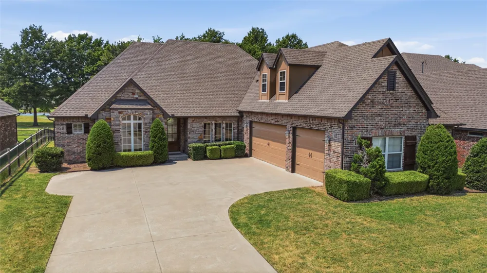 7626 144th Avenue E Owasso, OK 74055