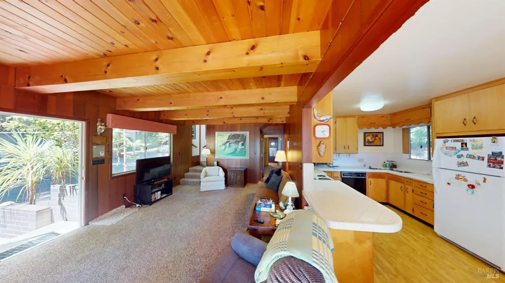40330 Old Stage Road Gualala, CA 95445