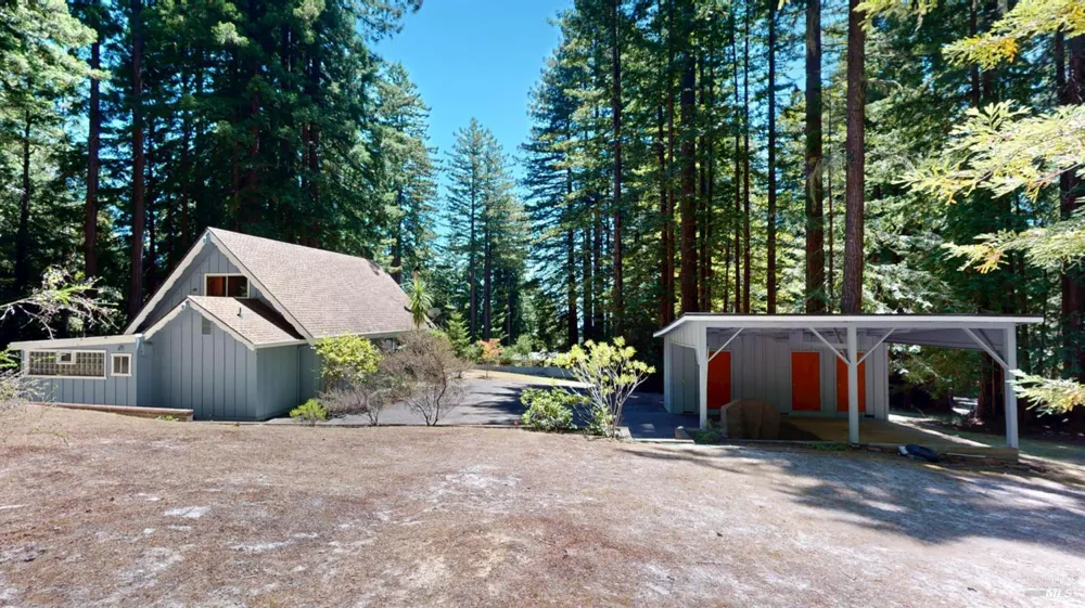 40330 Old Stage Road Gualala, CA 95445
