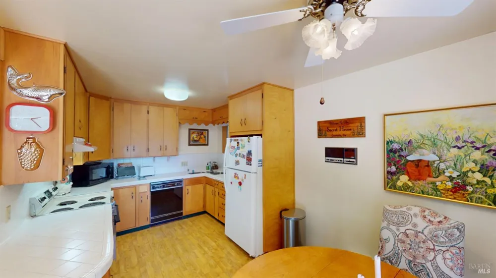 40330 Old Stage Road Gualala, CA 95445