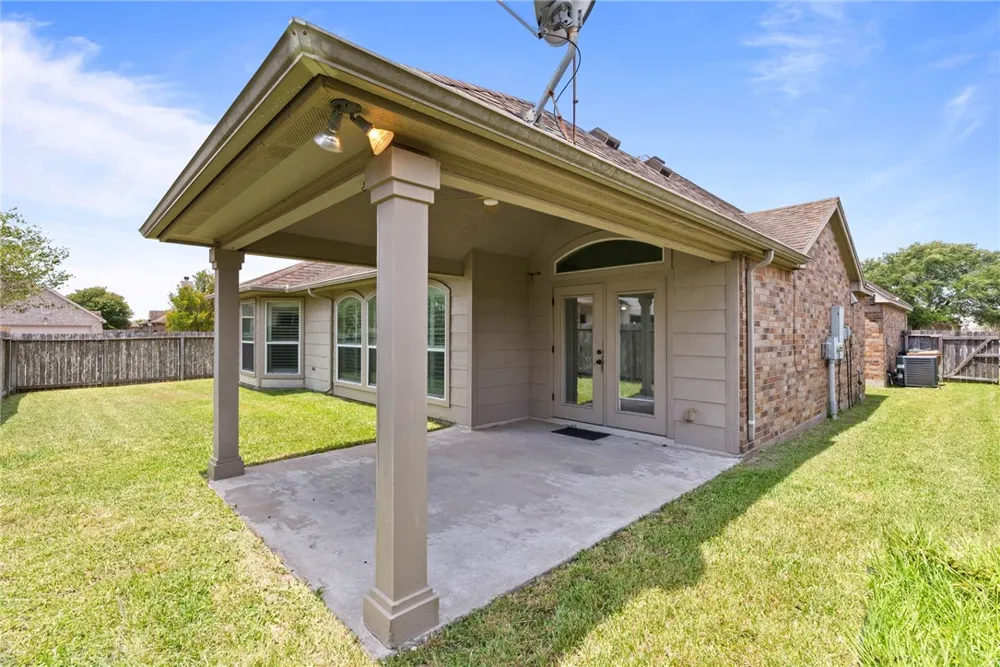 7534 Cannes Drive Corpus Christi, TX 78414