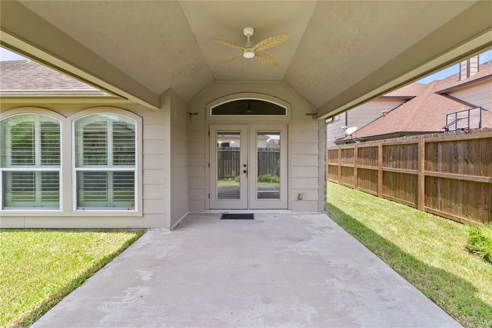 7534 Cannes Drive Corpus Christi, TX 78414