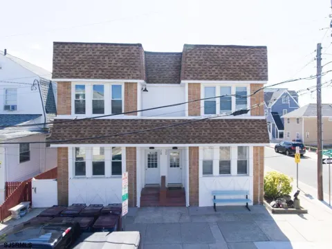 28 N Oakland Ave
