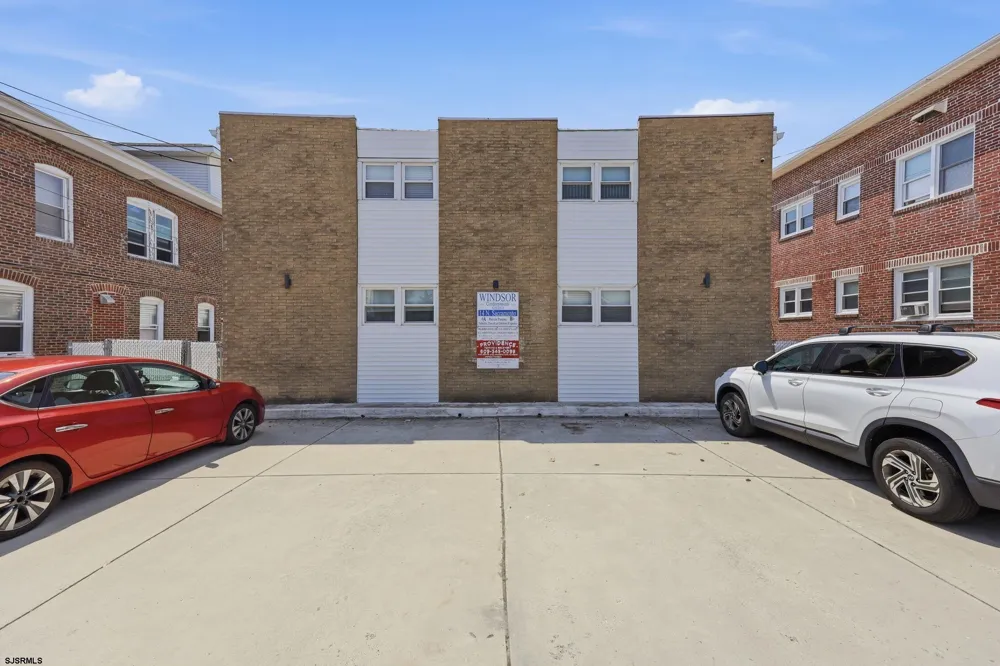14 N Sacramento Ave Ventnor, NJ 08406