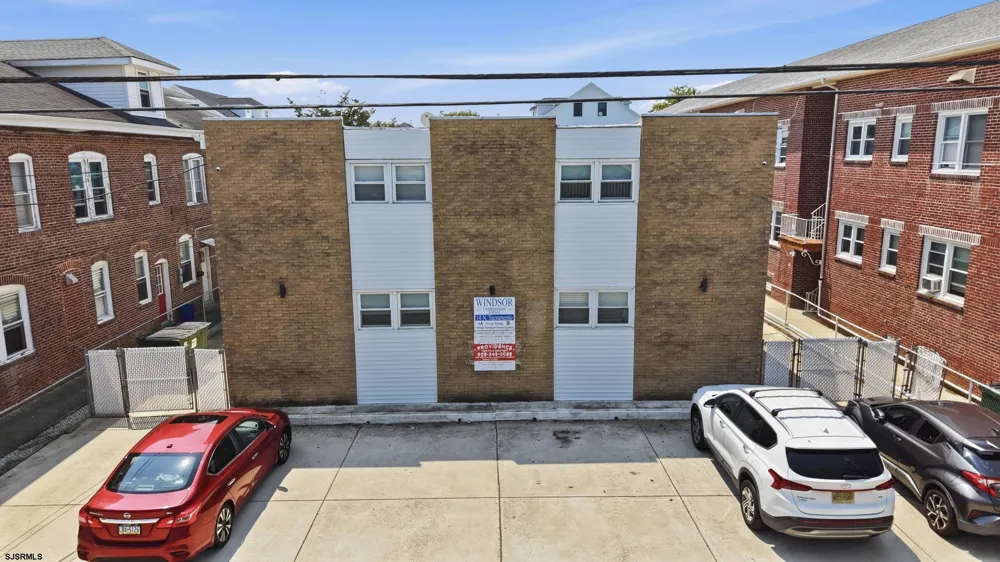 14 N Sacramento Ave Ventnor, NJ 08406