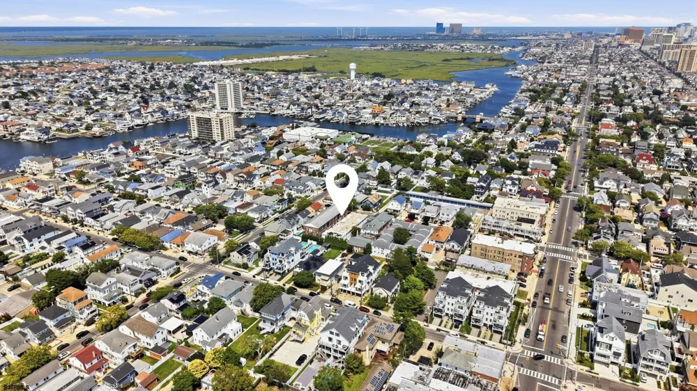 14 N Sacramento Ave Ventnor, NJ 08406