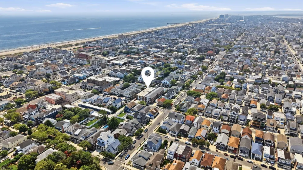 14 N Sacramento Ave Ventnor, NJ 08406