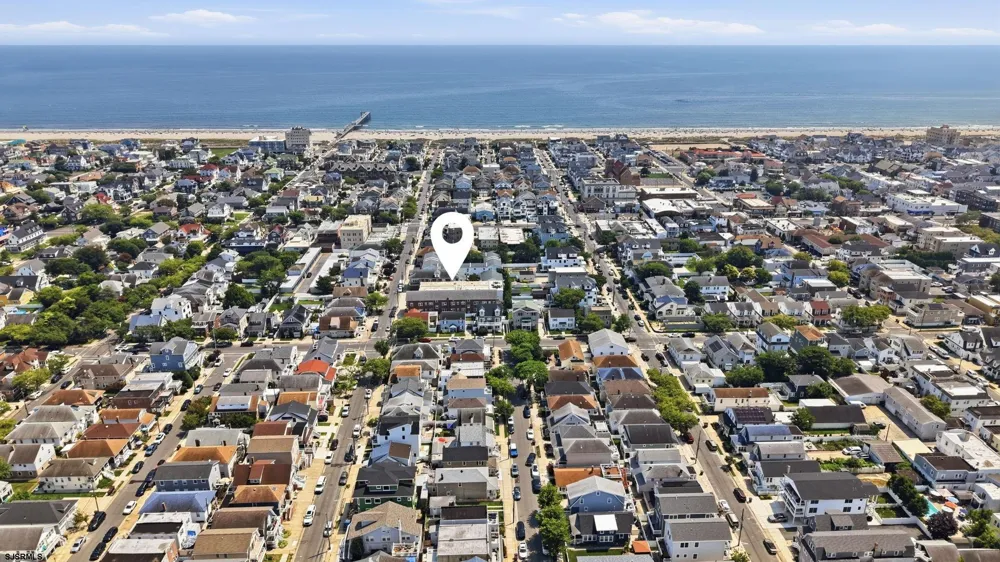 14 N Sacramento Ave Ventnor, NJ 08406