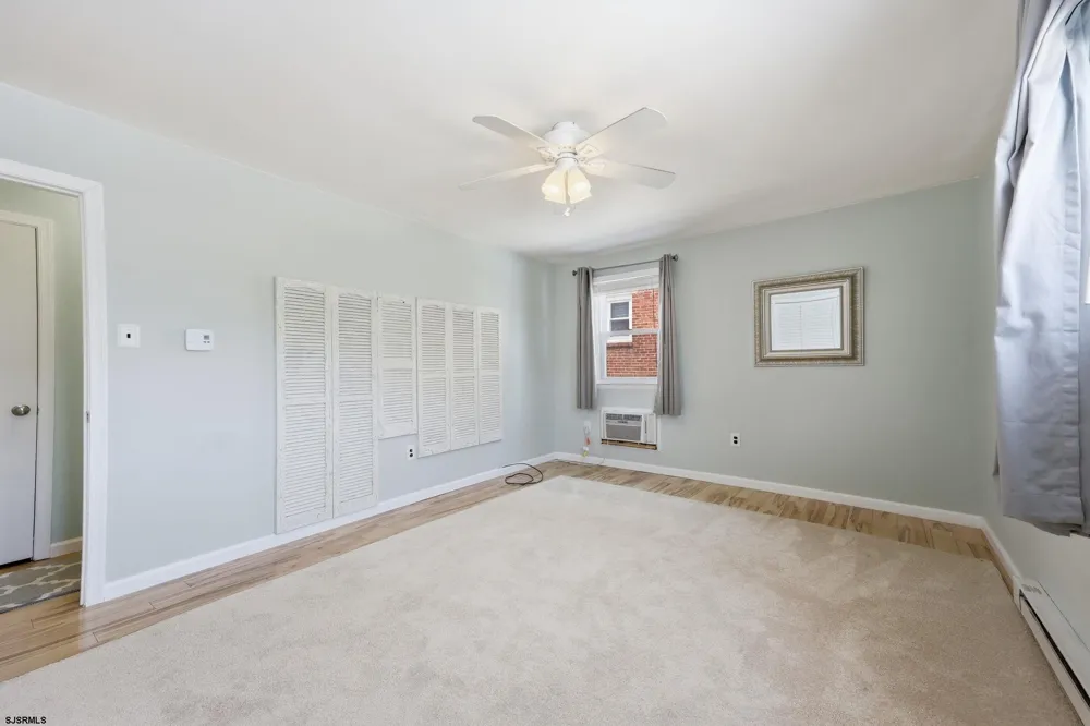 14 N Sacramento Ave Ventnor, NJ 08406