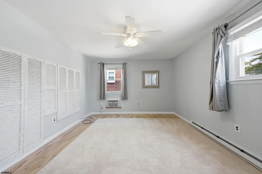 14 N Sacramento Ave Ventnor, NJ 08406
