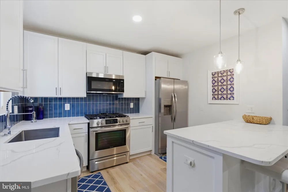 3454 MARTHA CUSTIS DRIVE Alexandria, VA 22302