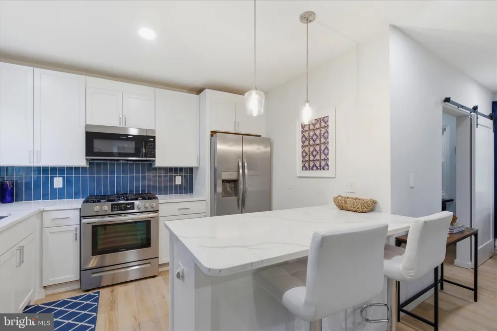 3454 MARTHA CUSTIS DRIVE Alexandria, VA 22302