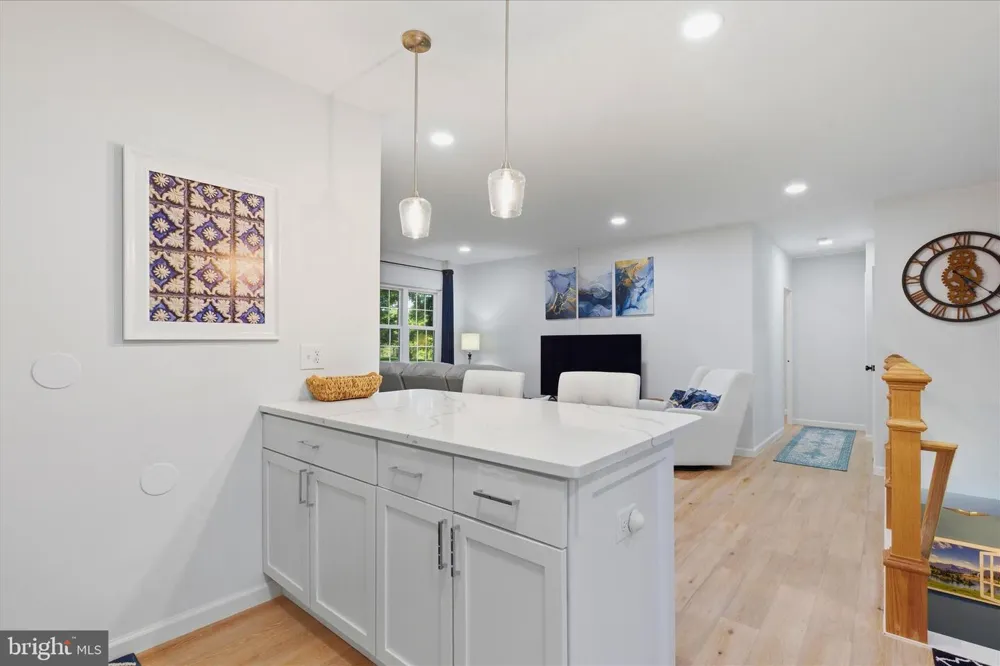3454 MARTHA CUSTIS DRIVE Alexandria, VA 22302