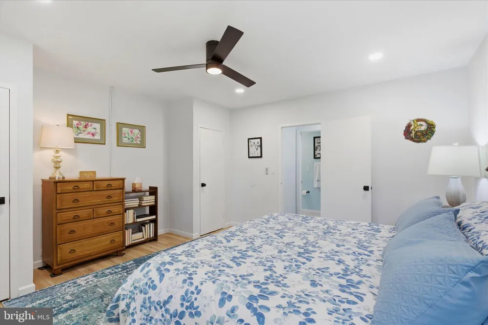 3454 MARTHA CUSTIS DRIVE Alexandria, VA 22302