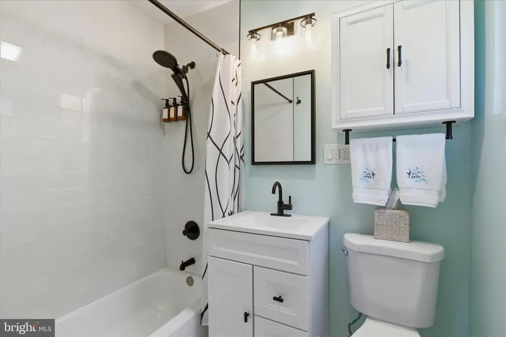 3454 MARTHA CUSTIS DRIVE Alexandria, VA 22302