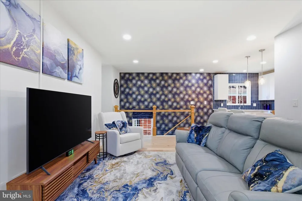 3454 MARTHA CUSTIS DRIVE Alexandria, VA 22302