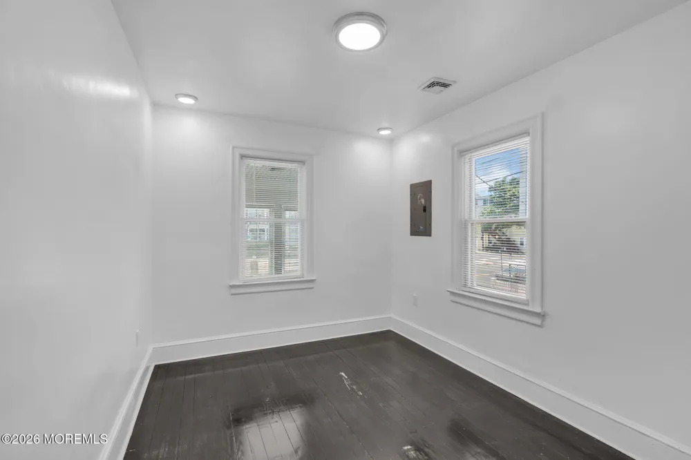 230 Hamilton Avenue Seaside Heights, NJ 08751