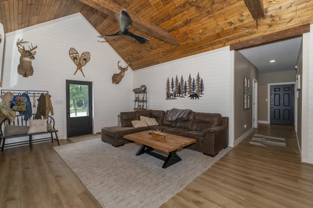 105 Dogwood Circle Dowagiac City, MI 49047
