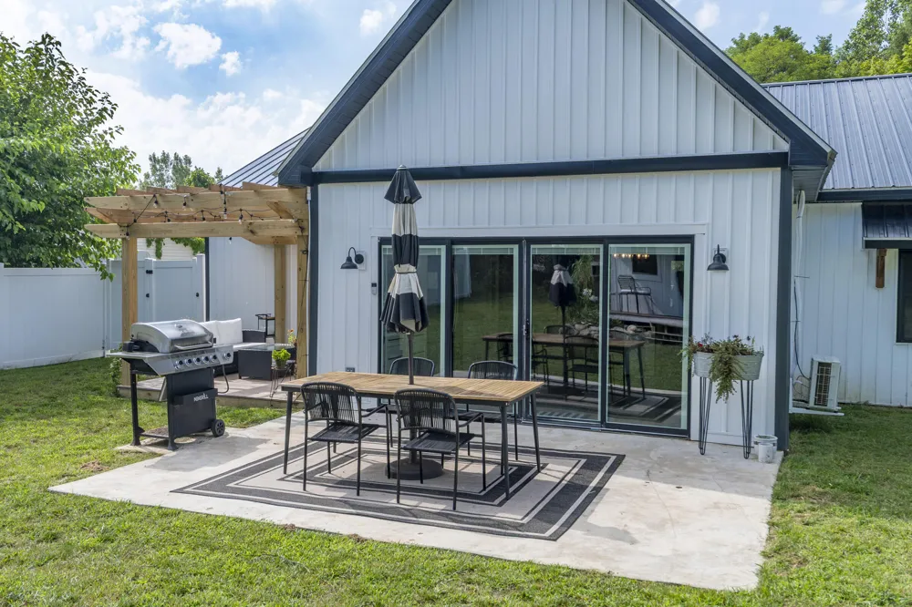 105 Dogwood Circle Dowagiac City, MI 49047