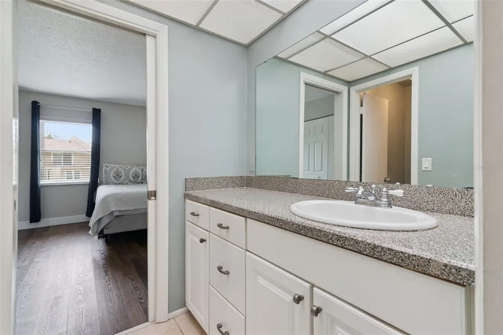 820 PARK LAKE CIRCLE #11 Maitland, FL 32751
