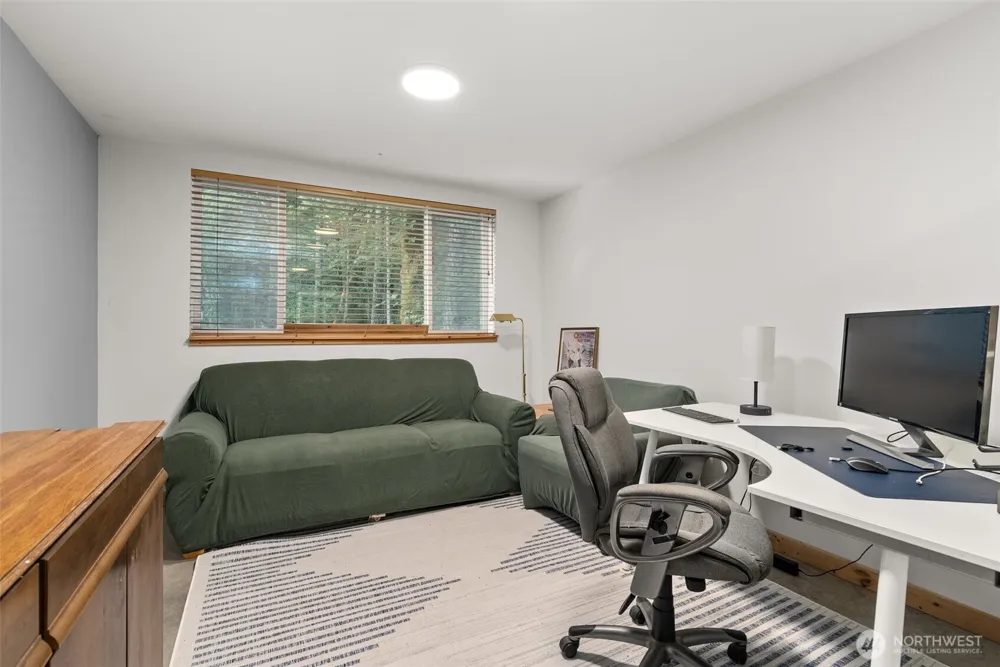 133 A Hinkle Tinkle Packwood, WA 98361