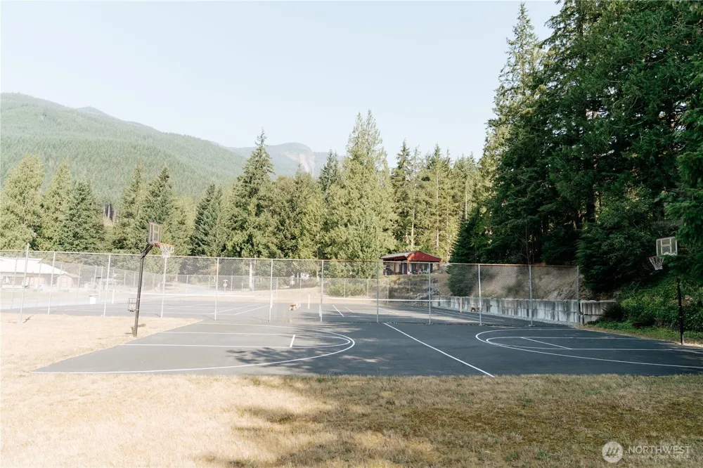 5220 Sikhs West Trail Concrete, WA 98237