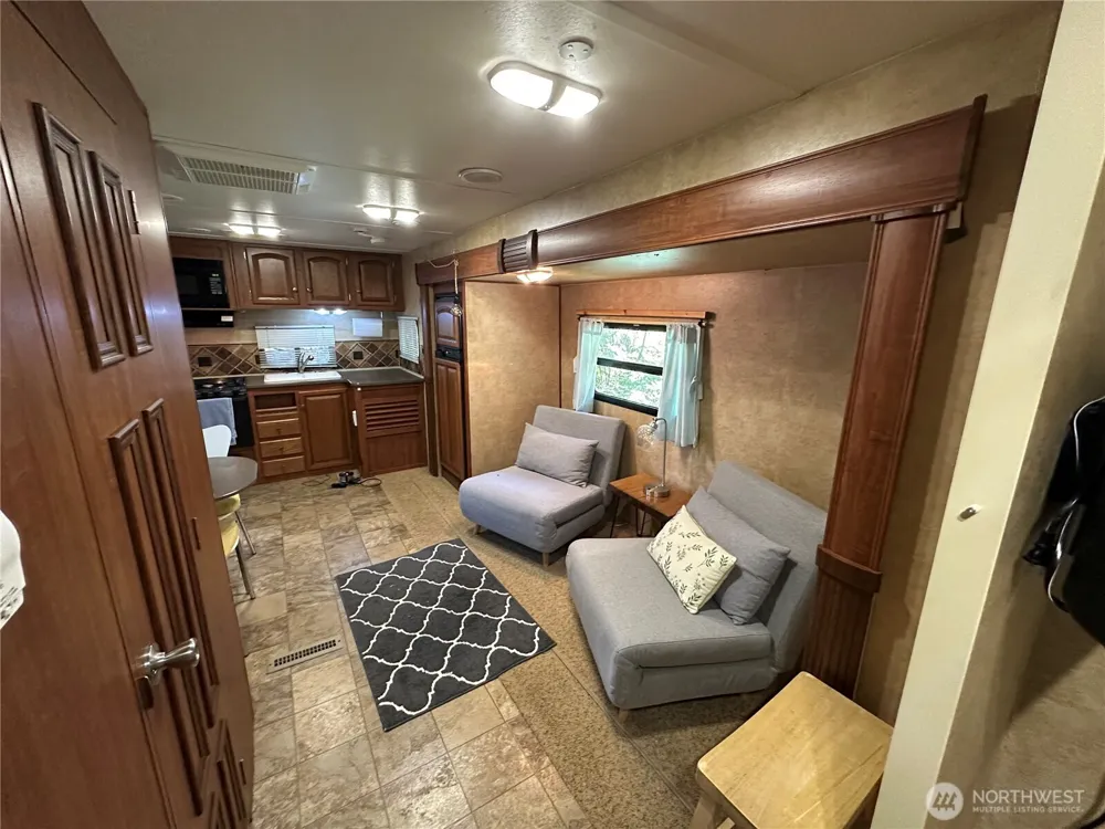 45003 Kachess Trail Concrete, WA 98237